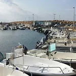 Отель Nauticus